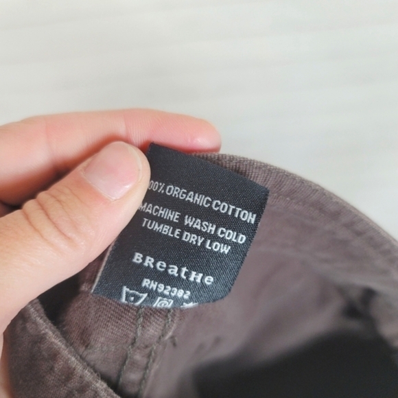 PRANA BROWN CARGO HIKING PANT, SZ - Picture 14 of 14